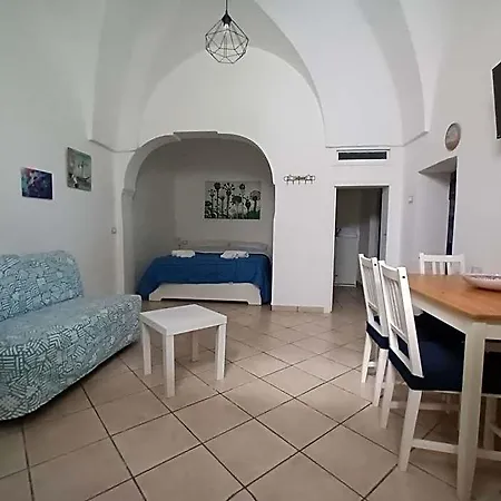 فندق مبيت وإفطار Vico Trieste 4*